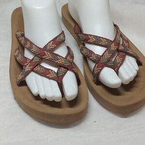 Minnetonka women's sandals size 8